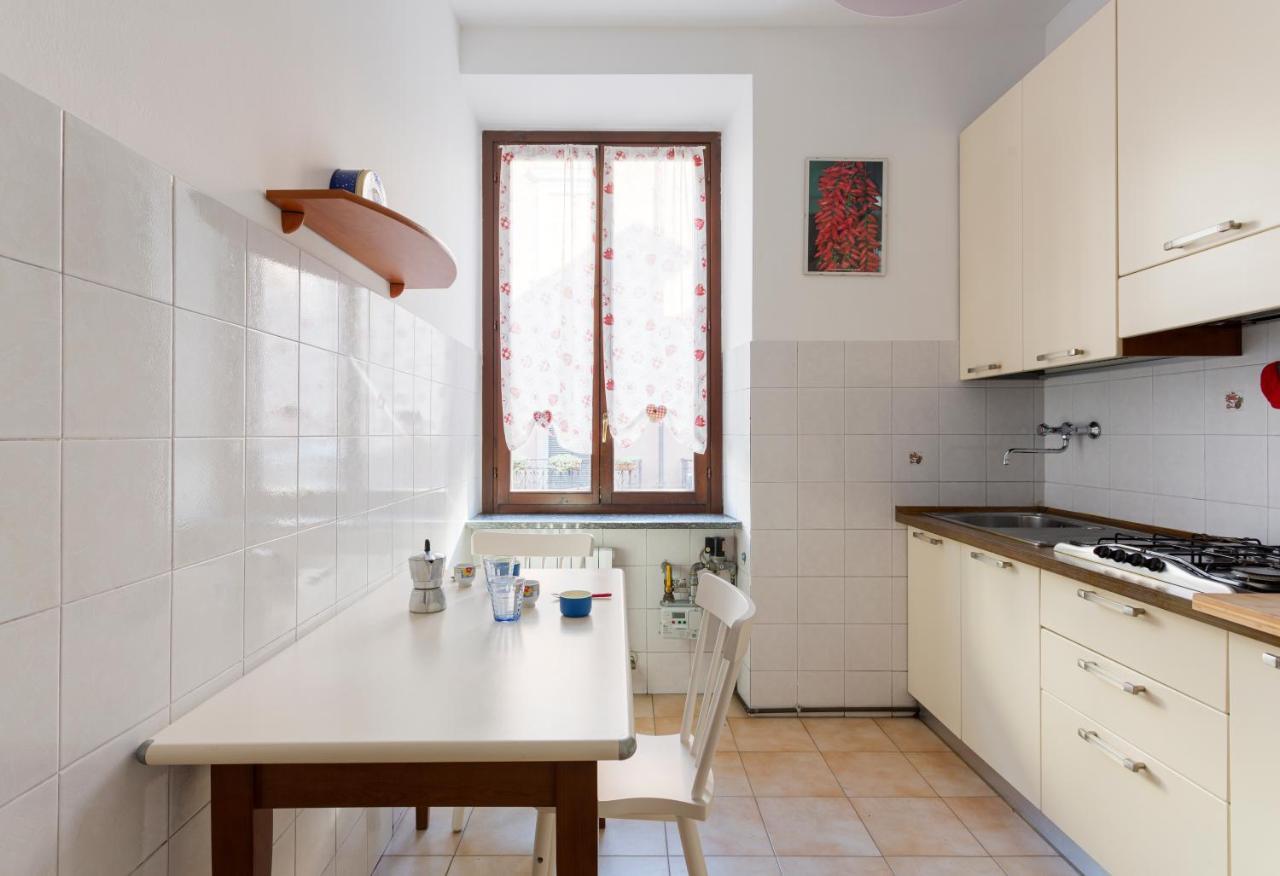 Comfy Apartment In Corso Como Milan Exterior photo